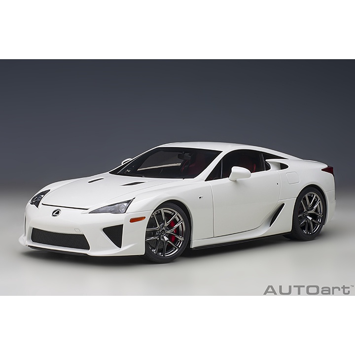 AUTOart LEXUS LFA WHITEST WHITE