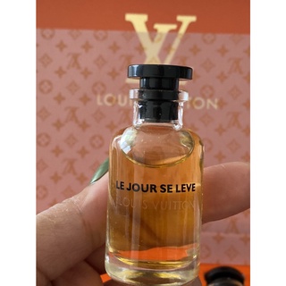 หลุยส์ LE JOUR SE LEVE  10ml 399หลุยส์ LE JOUR SE LEVE  10ml 399หลุยส์ LE JOUR SE LEVE  10ml 399หลุยส์ LE JOUR SE LEV