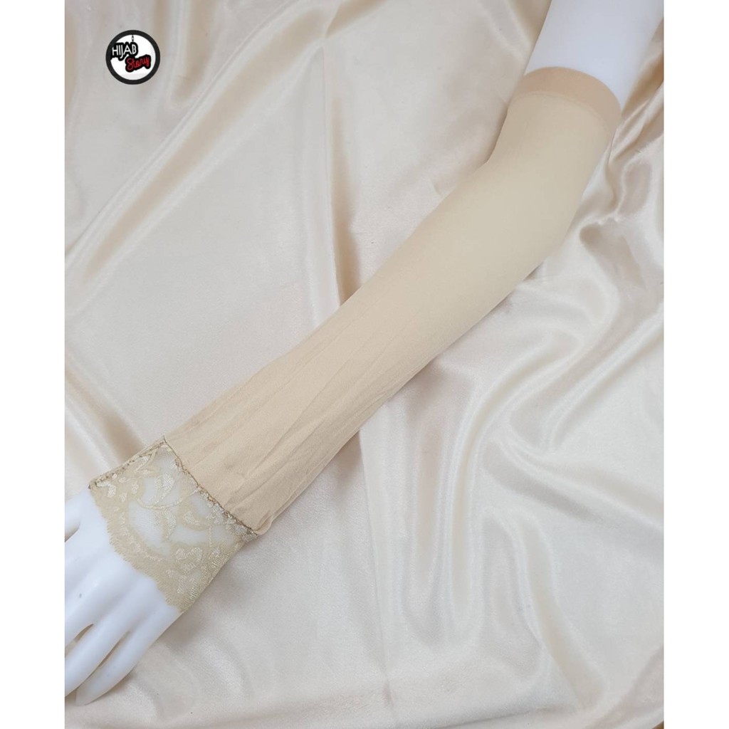 ปลอกแขนผ้ายืด กันแดด ขอบลูกไม้