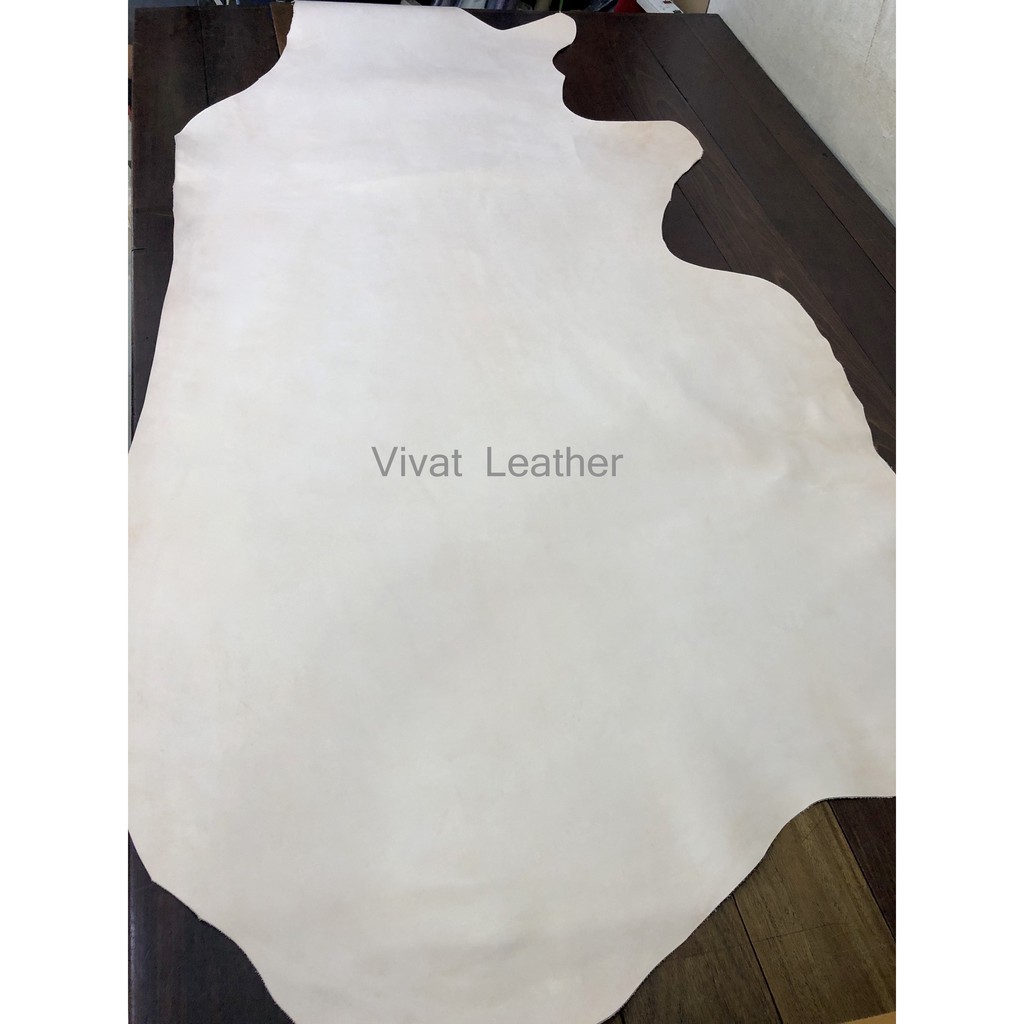 แผ่นเต็ม หนังวัวฟอกฝาดเกรด A  สีธรรมชาติ (Natural vegetable tanned leather)