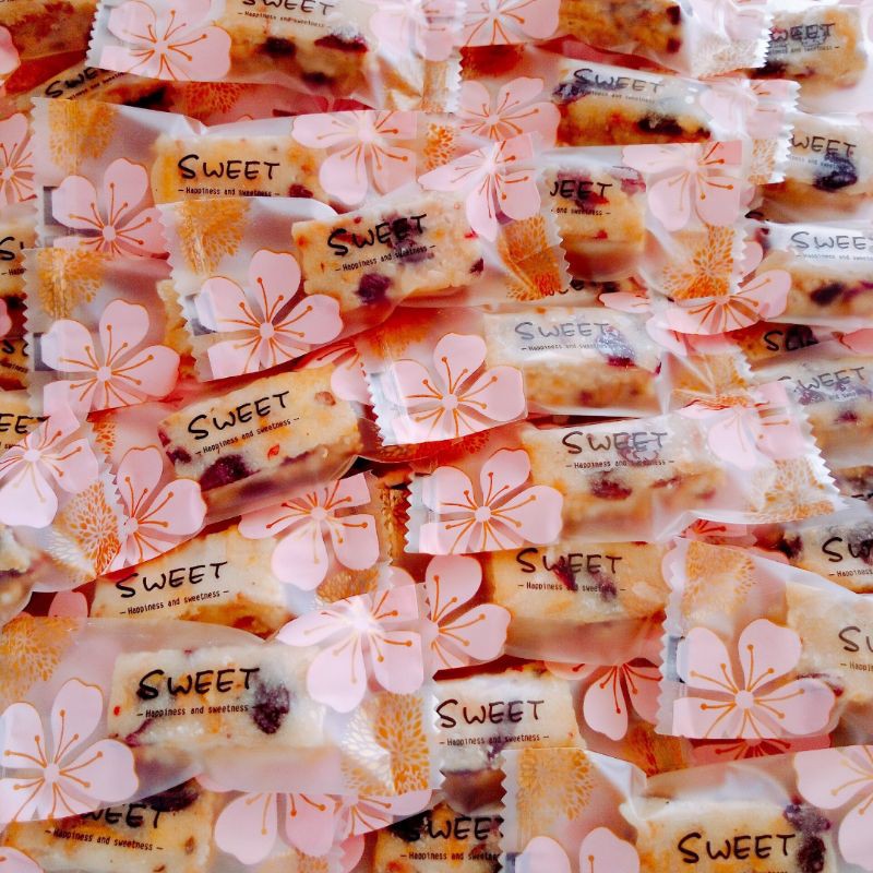 Nougat 🐄🍓 นูกัต ขนมตังเมไต้หวัน 🍬🥨 กล่อง 15 ชิ้น