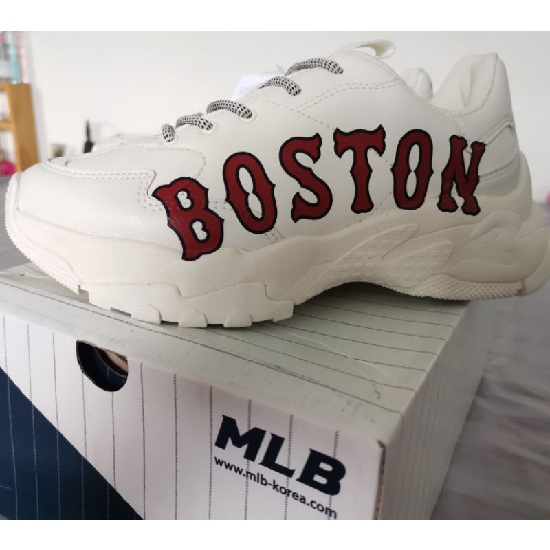 รองเท้า Boston จากช็อปเกาหลีแท้ 100%