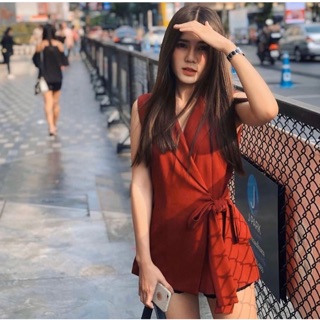 เสื้อแขนกุดผู้หญิง ปกสูท (Mini suit)