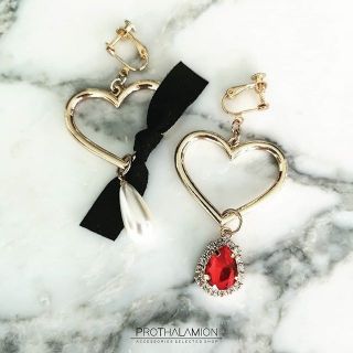 Gorgeous Luxury Heart Clip Earrings with Gem and Pearl : ต่างหูหนีบ ตุ้มหู เกาหลี รูป หัวใจ แต่ง เพชร และ มุก