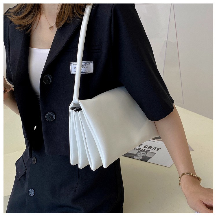✅ พร้อมส่ง ในไทย ถูกที่สุด ✅ กรอกโค้ดHS11WWลดเพิ่มทันที🔥 One-shoulder armpit bag-กระเป๋าสะพายข้างรุ่นใหม่,