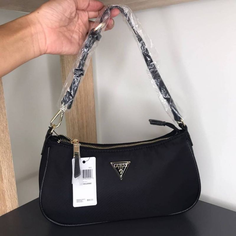 กระเป๋าGUESS GUESS PARIS SHOULDER BAGกระเป๋าสะพายไหล่ Shopee Thailand