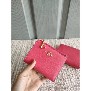 💗 พร้อมส่ง SNAP CARD CASE (COACH F73867)