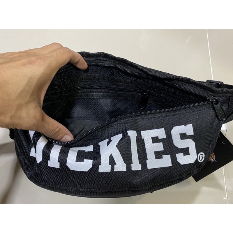 กระเป๋าคาดอก คาดเอว dickie big logo ส่งจาก กทม