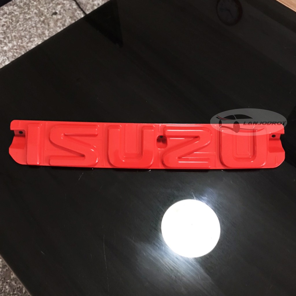 ป้ายโลโก้ กระจังหน้า All-new ISUZU D-max 2020 ออนิว ดีแม็ก 2020 รุ่นล่าสุด สีแดง V.2