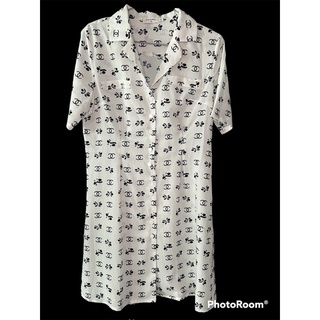 เดรส เชิ้ต dress shirt ลาย CHANAL Size M ใหม่มาก ใส่ครั้งเดียว มือสอง พร้อมส่ง