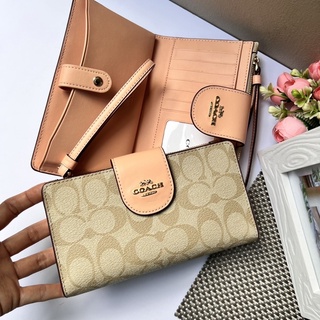 🎀 (สด-ผ่อน) กระเป๋าสตางค์ ใส่โทรศัพท์ ลายซีเบจชมพู COACH C2874 TECH PHONE WALLET IN COLORBLOCK SIGNATURE CANVAS