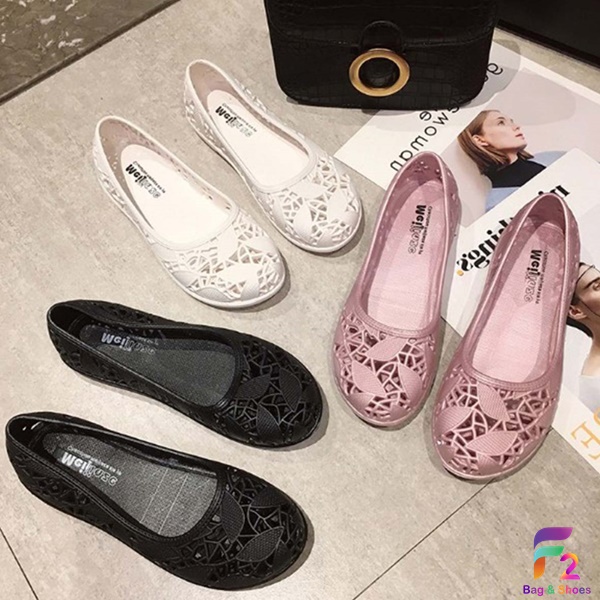 🚨F2 พร้อมส่ง🚨 รองเท้ายาง หุ้มส้น พื้นแต่งลายกุหลาบ ไซส์ 35-40