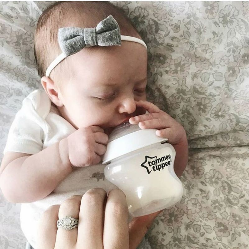 ขวดนมแพ็กเกจใหม่! Super Soft Teat tommee tippee ขนาด 5 ออนซ์ แพ็ค 2 ขวด ของแท้มาใหม่ล่าสุดเลยของแท้💯 - รูปที่ 2