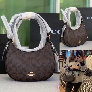 👑ผ่อน0%แท้100%👑 กระเป๋าสะพาย C7257 Coach Kleo Hobo In Signature Canvas รุ่นใหม่ล่าสุด