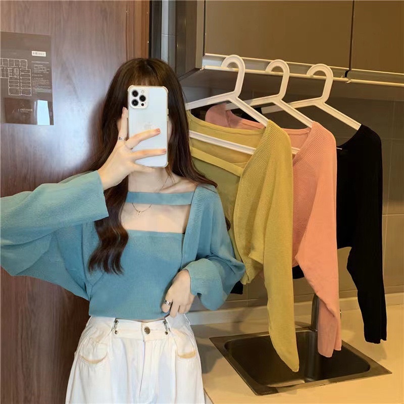 ((ลดล้างสต๊อก)) เสื้อไหมพรมสีดำเซ็ตสองชิ้น สไตล์เกาหลี