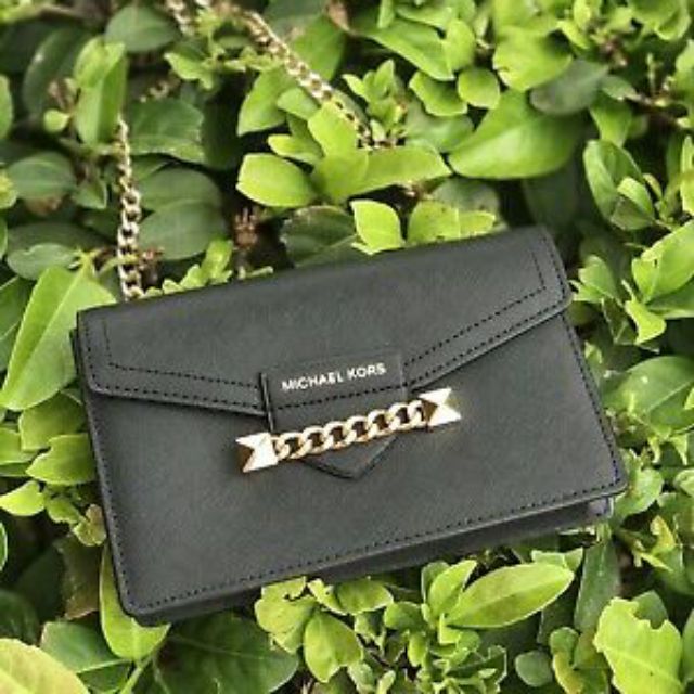Michael kors karla wristlet chain crossbody hot sale