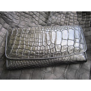 Alligator Laced billfold Lady long wallet   กระเป๋าสตางค์จระเข้  สีดำ สตรี