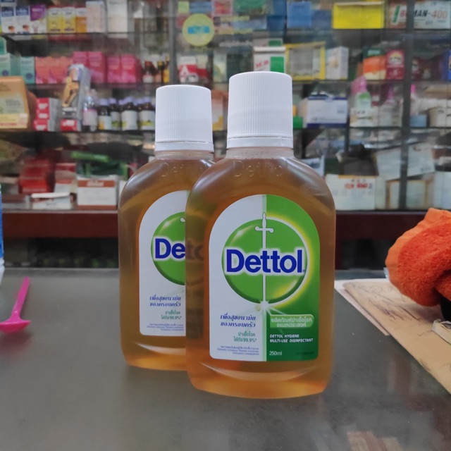 ผลิตภัณฑ์ทำความสะอาดอเนกประสงค์ยี่ห้อ Dettol ขนาด 250 ml