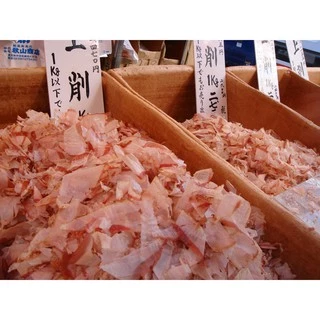 ปลาโอแห้ง ปลาโอแผ่นสไลด์ โรยหน้าทาโกะยากิ โอโคโนมิยากิ แบ่งขาย 15 / 50 g 🚩KEZURIBUSHI #อาหารญี่ปุ่น