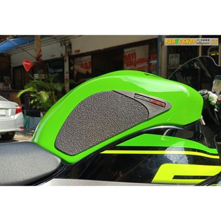 ฟองน้ำกันลื่นข้างถังน้ำมัน ZX6R นู๊มมมนุ่มมม