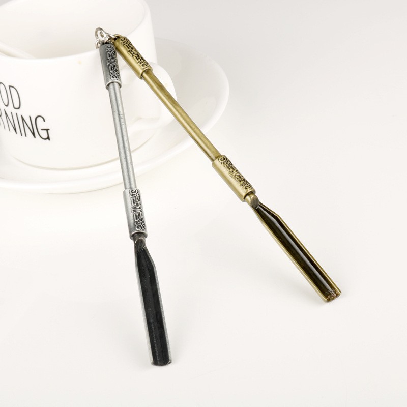 Tomb บันทึก Xiaoge Zhang Qiling โลหะผสมสร้างสรรค์ Luoyang พลั่วรุ่นอาวุธพวงกุญแจ