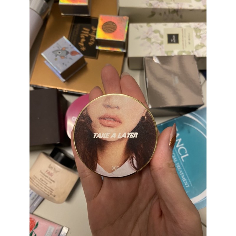 3CE Take A Layer Multi Potสีholly hockมือ2สภาพ98%ซื้อมา700เลยคะขายเท350บาท