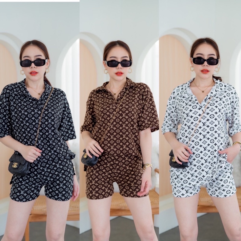 เซท OVS คอปกแขนสั้น + กางเกงขาสั้น (พร้อมส่ง)