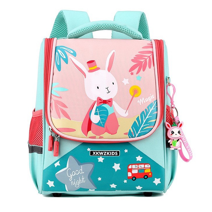 กระเป๋านักเรียนลายการ์ตูนอนุบาล แถมพวงกุญแจ พร้อมส่ง