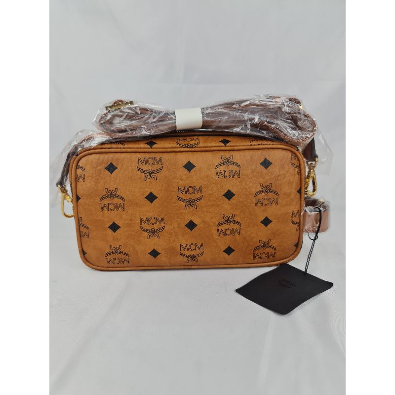 MCM Wash Bag In Visetos Original Green Approximately X X Cm 75 Cm To