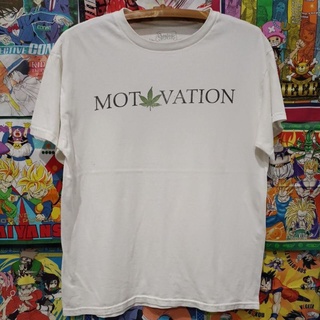 เสื้อยืดมือสอง Usa MOTIVATION สายเขียว เสื้อดีมีความหมาย Size M.อก20/ยาว26.5