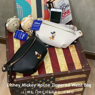 Disney Mickey mouse zippered waist bag แท้ 💯