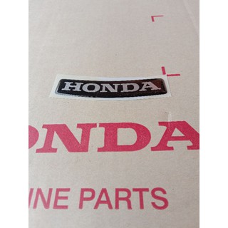 สัญลักษณ์HONDA 80 มม.ตัวนูน สีเทาพื้นดำ ติดครอบหน้าเวฟ125รุ่นคาบูร์ทุกรุ่น 87120-KPH-900