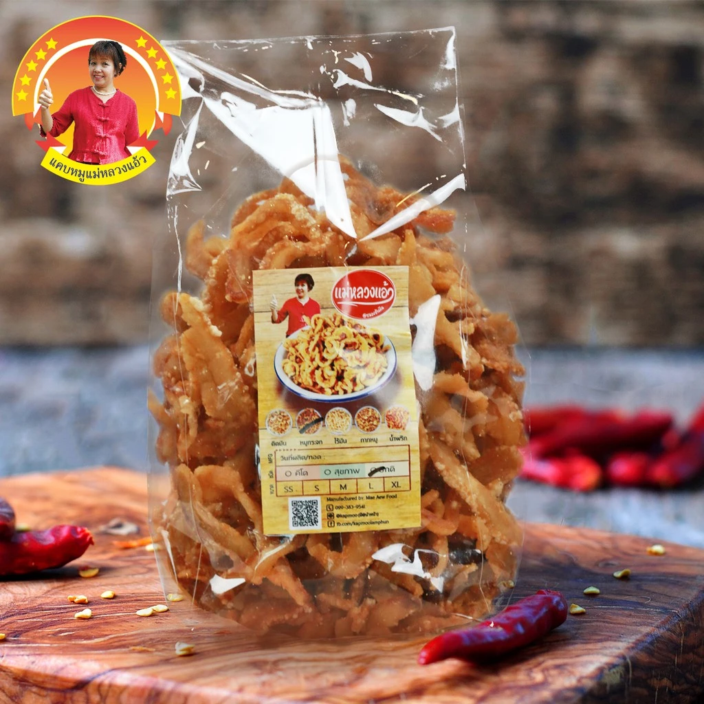 (ยังไม่ทอด )แคบหมูกระจกกึ่งสำเร็จรูป หมูกระจกดิบ 500g. สามารถทอดเองที่บ้านได้เลย ของฝากเชียงใหม่