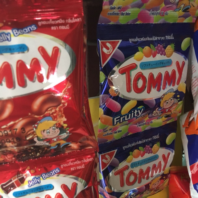 ขนม Tommy รสผลไม้รวม/โคล่า