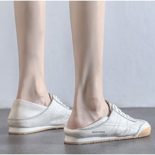 พร้อมส่ง รองเท้าผ้าใบแฟชั่น ใส่ได้ 2 วิธี แบบผูกเชือก Classic Casual Sneakers