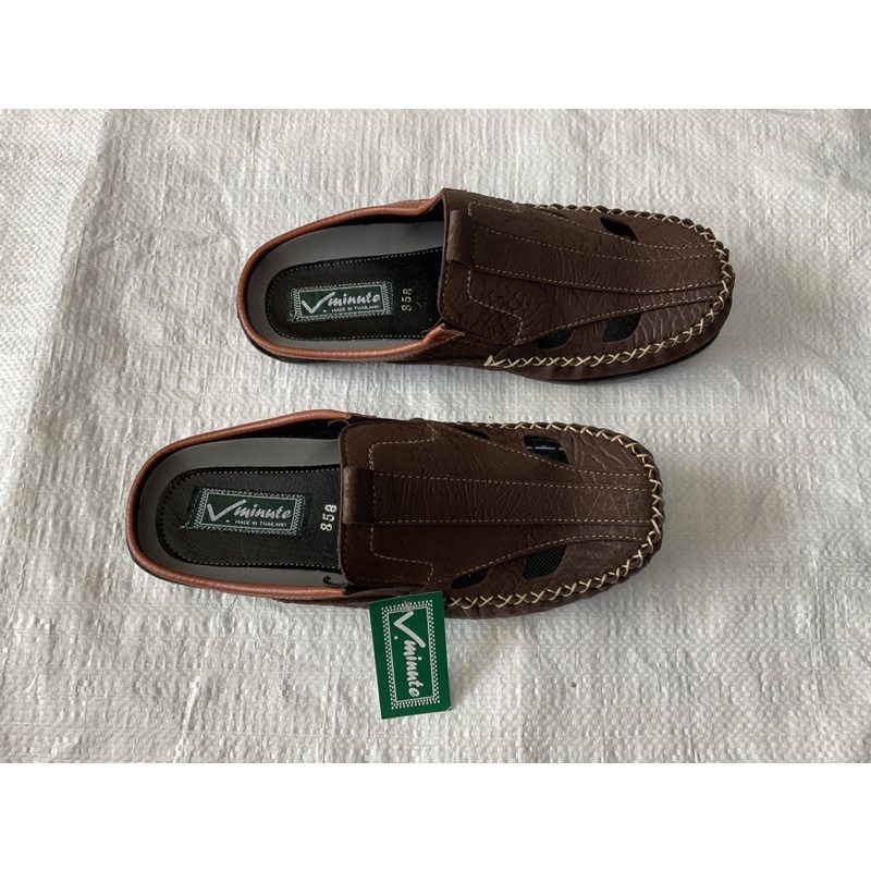 คัทชูรองเท้าผู้ชายแนวMoccasin(มอคคาซิน)เปิดส้นลายช้าง รหัส 858