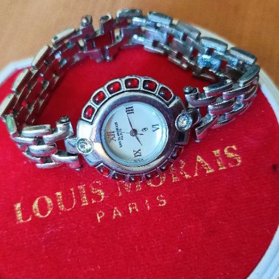 นาฬิกาแบรนด์เนมLouis Morais หน้าปัดมุก เพชรSWAROVI6 CRYSTALตัวเรือนสแตนเลส ของแท้ 100% มือ2สภาพสวย
