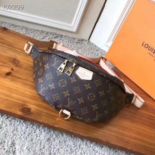 กระเป๋า  Louis Vuitton  พร้อมส่งค่ะ