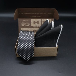 เซ็ทเนคไทดำจุดขาวทรงสลิม+ ผ้าเช็ดหน้าสูทดำขอบขาว-Slim Black Polkadot Necktie+ pocket square