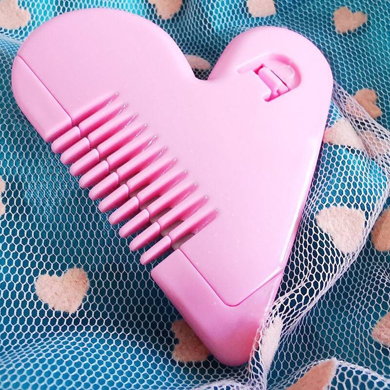 ลดราคา  หวีซอยรูปหัวใจ[สีชมพู]