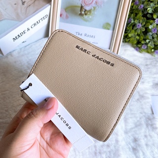 กระเป๋าสตางค์ใบสั้น Marc jacobs wallet