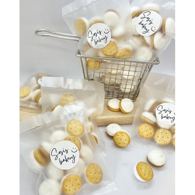 เมอแรงค์แครกเกอร์ meringue cracker แบบซอง sosis.bakery ThaiPick