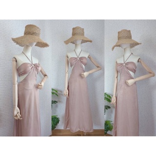 maxi dress ไหมพรม แขนกุด เว้าเอว ต้าชชชสุด