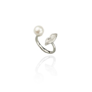 SWAN - Mouth Silver Ring In White แหวนเงินแท้ ประดับมุกแท้ มุกน้ำจืด ฝังเพชรคิวบิคเซอร์โคเนีย cubic zirconia