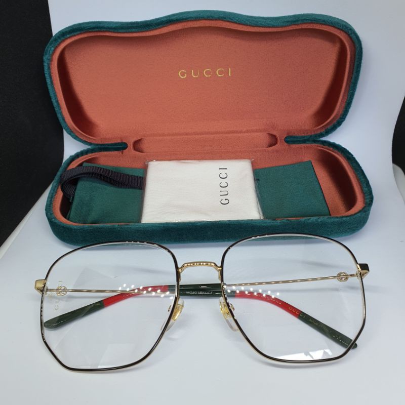 กรอบแว่นสายตาgucciดำทอง