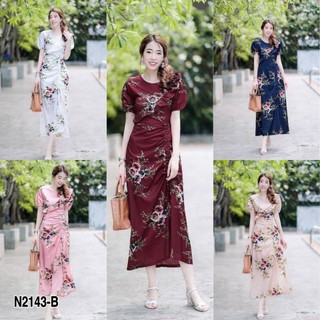 ์N2143Maxi dress ลายดอกกุหลาบ ดีเทลแต่งผ้าระบายด้านหน้า