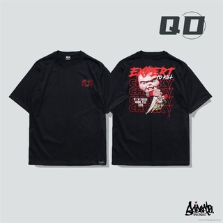 QD เสื้อยืด Oversize รุ่น Chucky สีดำ ( ลิขสิทธิ์แท้ ) เสื้อตัวใหญ่ แขนสั้นทรงโอเวอร์ไซส์ OS