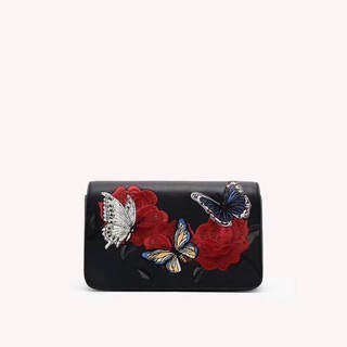 กระเป๋าสะพาย Pedro Embroidery Shoulder Bag