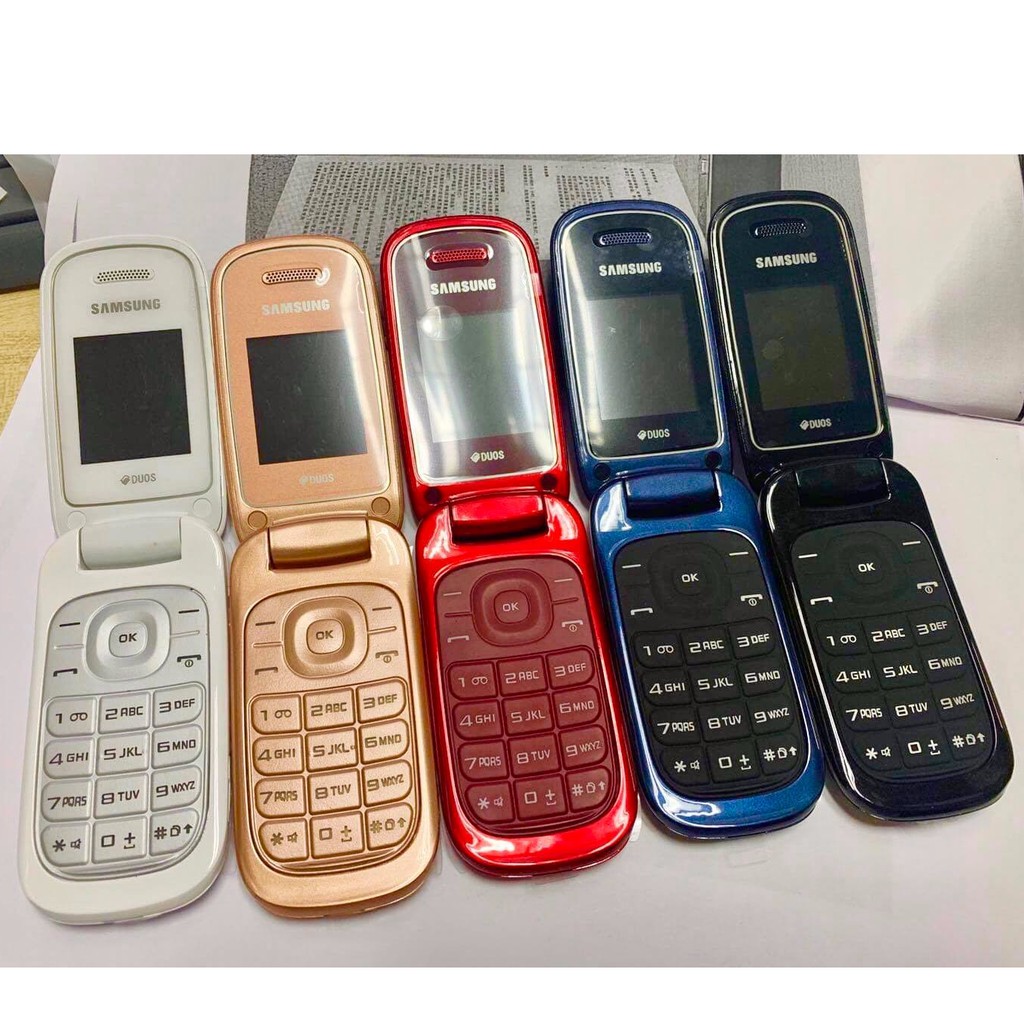 โทรศัพท์มือถือซัมซุง SAMSUNG GT-E1272 ใหม่ (สีทอง) มือถือฝาพับ ใช้ได้ 2 ซิม  ทุกเครื่อข่าย AIS TRUE DTAC MY 3G/4G ปุ่มกด
