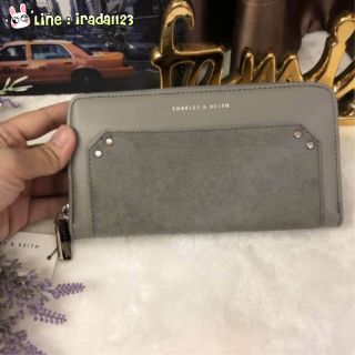 New! 2018 CHARLES &amp; KIETH STUDDED LONG WALLET ของแท้  ราคาถูก